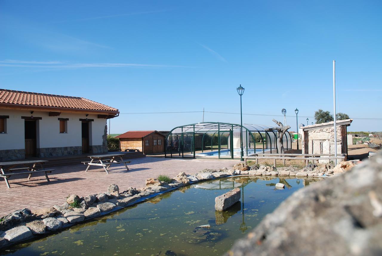 Villamor de los Escuderos Casa Rural Teso De La Encina מראה חיצוני תמונה
